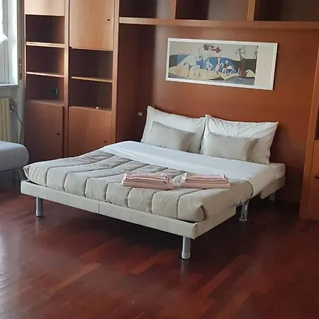 Comfortable Apt+transfser- S.siro & Fair *