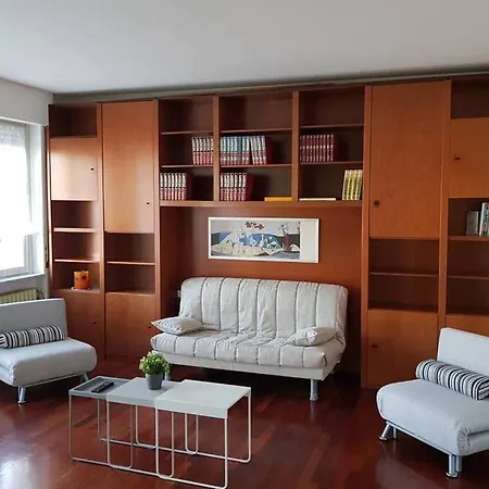 Comfortable Apt+transfser- S.siro & Fair